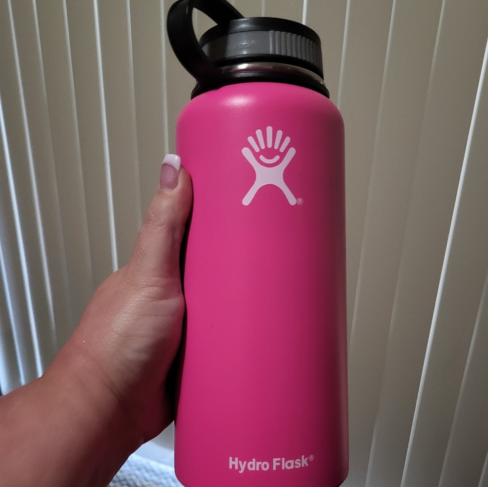 Hydro Flask Bright Pink Bottle with Black Lid